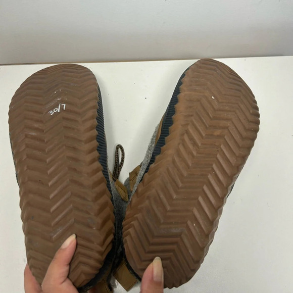 SOREL Out N’ About Plus Waterproof Leather & Felt Ankle Boots size 10.5 - Picture 12 of 12